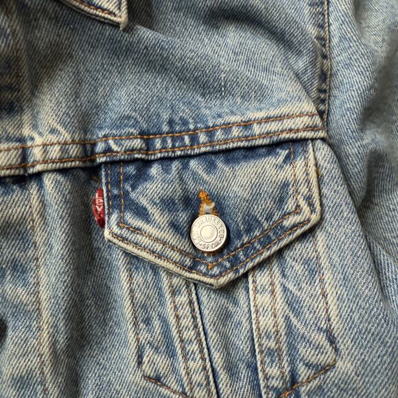 Vintage Levi Denim Blue Jean Trucker Jacket Classic Staple Fall Autumm 90s M - Picture 5 of 8